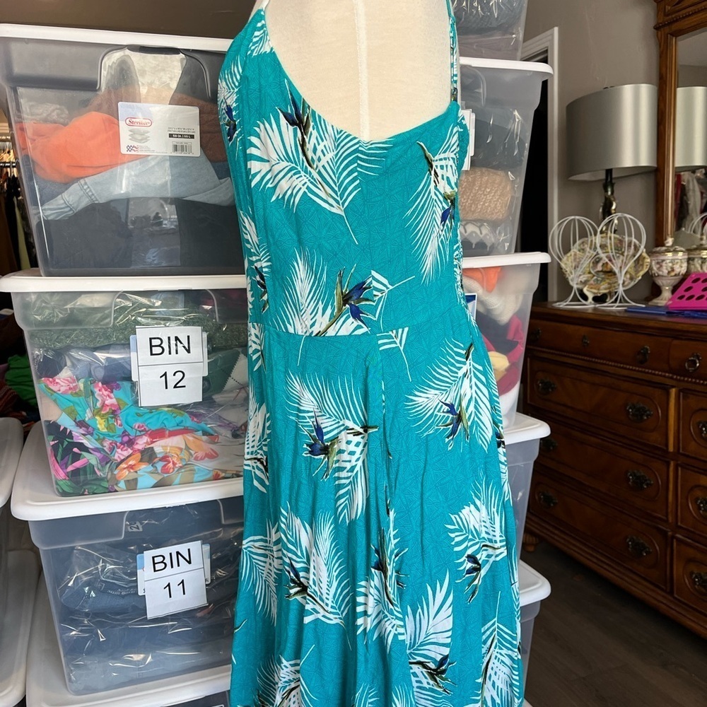 Apt9 Sundress - Picture 3 of 7